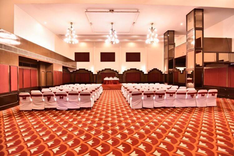 Simsan Hotel Chennai Extérieur photo